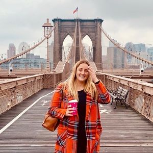 Meet your Posher, Brittany